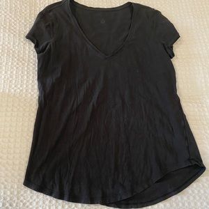 Lululemon t shirt